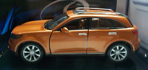 1:24 Infiniti FX45休旅車