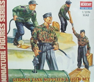 愛德美1376 GERMAN TANK SUPPLIES & CREW SET