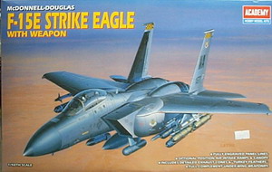 1/48 F-15E STRIKE EAGLE WITH WEAPON