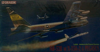 1/200 NB-52B W/X-15A-2 & PEGASUS