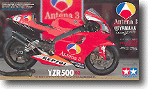 1/12 ANTENA3 2002 YZR